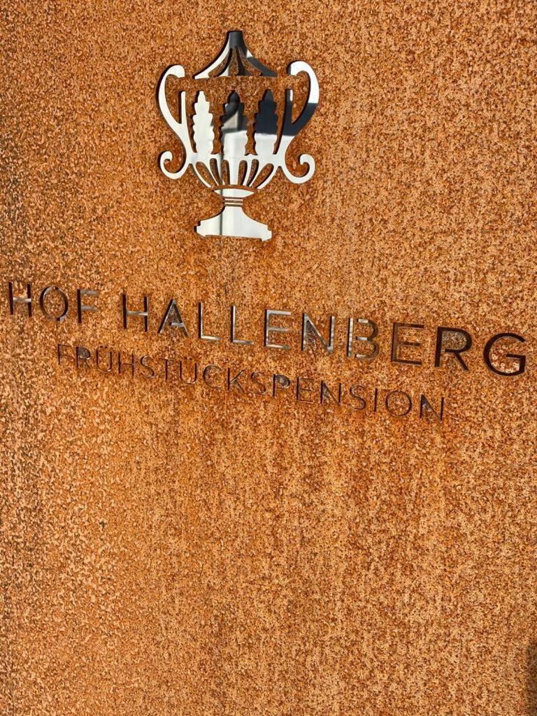 Hof 3*